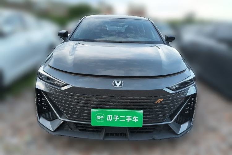 Used CHANGAN UNI-V 2023 1.5T Premium Model Front