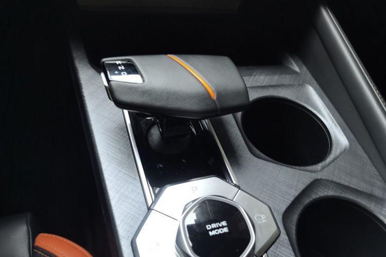Used CHANGAN UNI-V 2023 1.5T Prestige Model Gear Lever