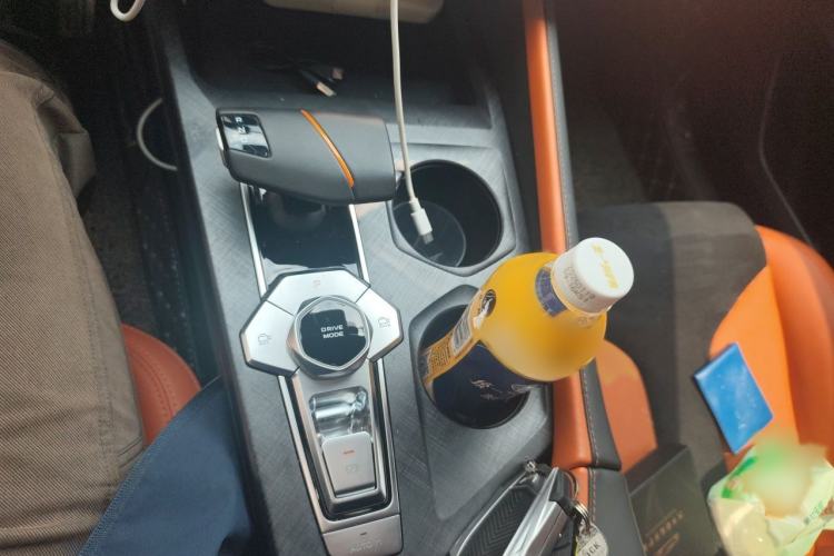 Used CHANGAN UNI-V 2023 1.5T Sport Edition Gear Lever