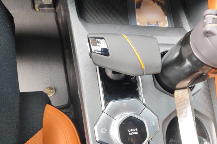 Used CHANGAN UNI-V 2023 1.5T Sport Edition Gear Lever