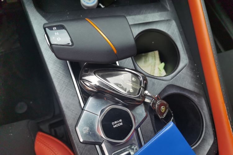 Used CHANGAN UNI-V 2023 1.5T Sport Edition Gear Lever