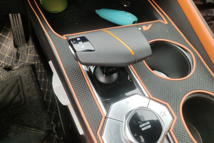 Used CHANGAN UNI-V 2023 1.5T Sport Edition Gear Lever