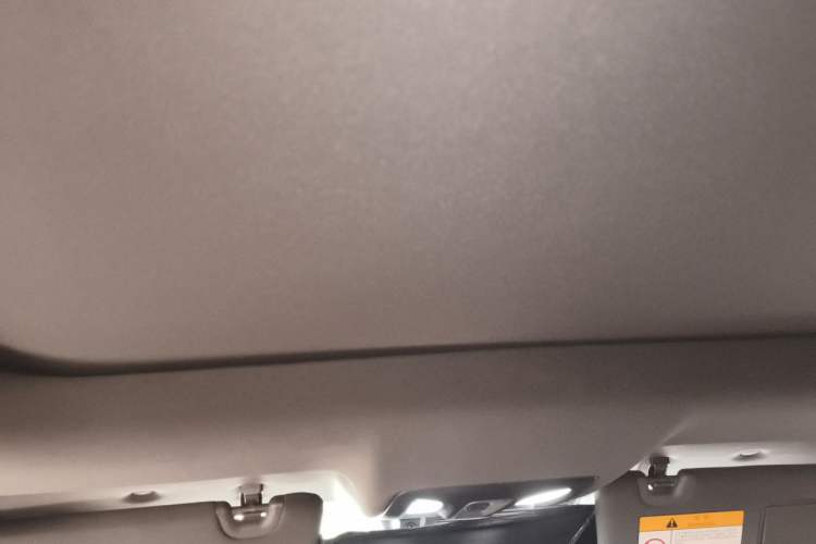 Used CHANGAN UNI-V 2023 1.5T Prestige Model Headliner