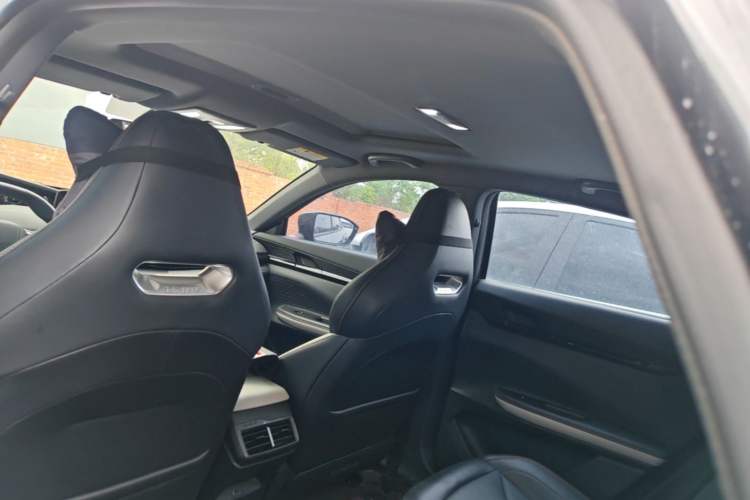 Used CHANGAN UNI-V 2023 1.5T Premium Model Headliner