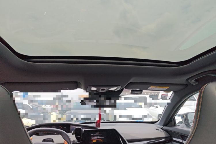 Used CHANGAN UNI-V 2023 1.5T Prestige Model Headliner