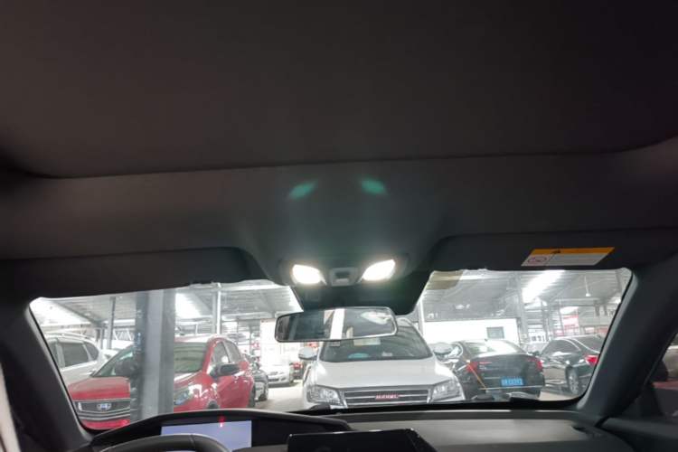 Used CHANGAN UNI-V 2023 1.5T Prestige Model Headliner