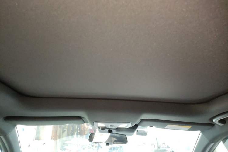Used CHANGAN UNI-V 2023 1.5T Prestige Model Headliner