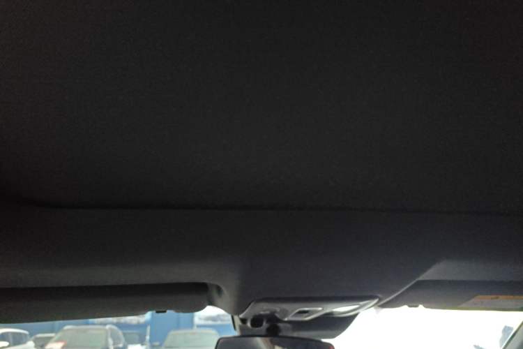 Used CHANGAN UNI-V 2023 1.5T Prestige Model Headliner