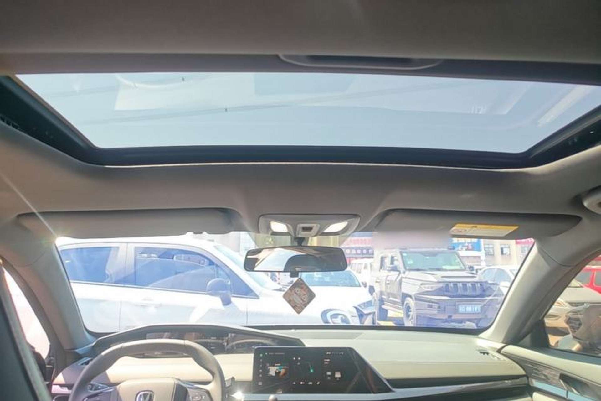 Used CHANGAN UNI-V 2023 1.5T Premium Model Headliner