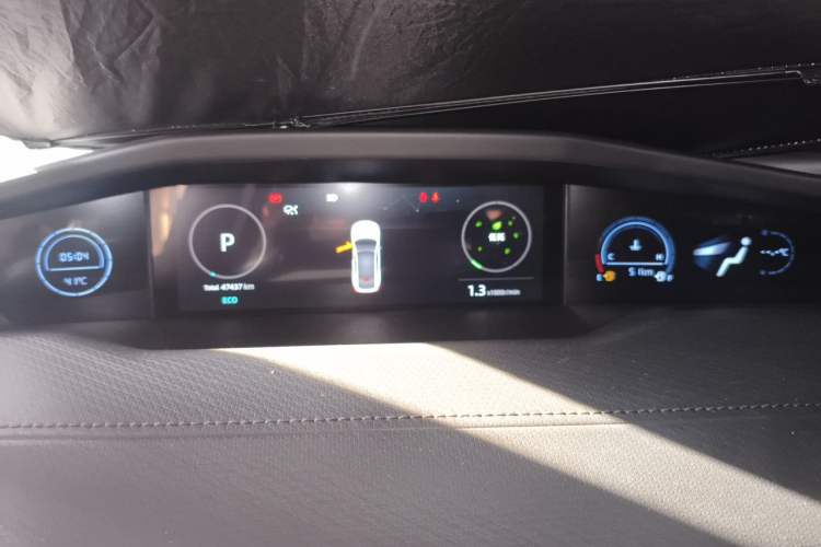 Used CHANGAN UNI-V 2023 1.5T Prestige Model Instrument Cluster