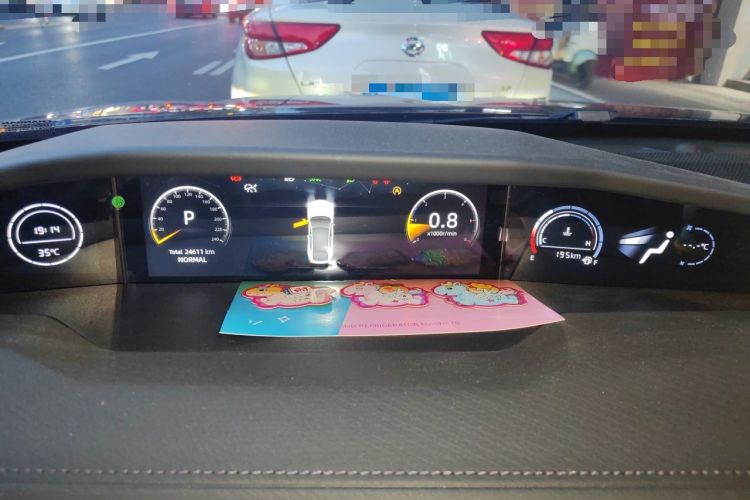 Used CHANGAN UNI-V 2023 1.5T Sport Edition Instrument Cluster
