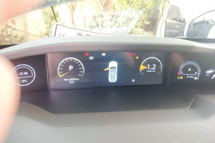 Used CHANGAN UNI-V 2023 1.5T Prestige Model Instrument Cluster