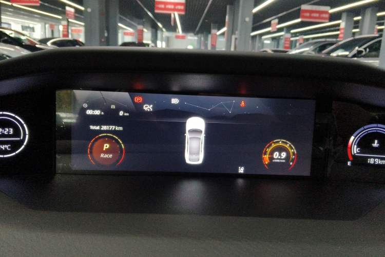 Used CHANGAN UNI-V 2023 1.5T Prestige Model Instrument Cluster