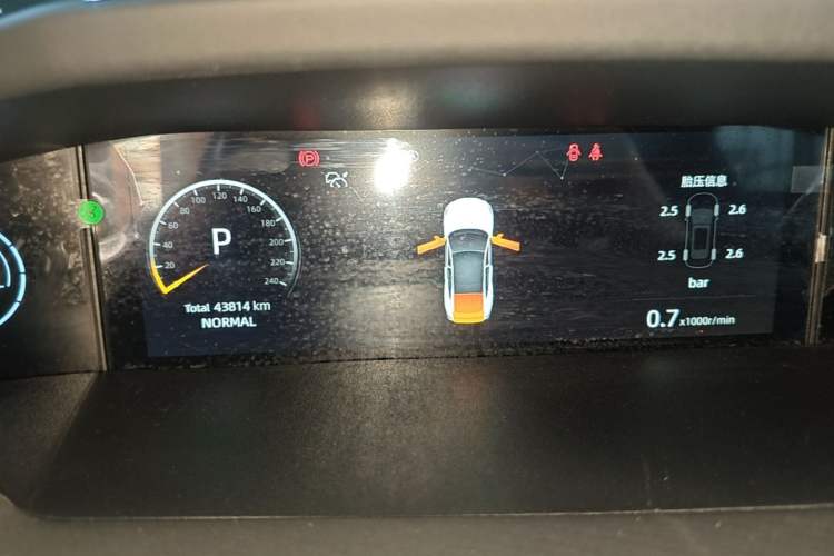 Used CHANGAN UNI-V 2023 1.5T Prestige Model Instrument Cluster