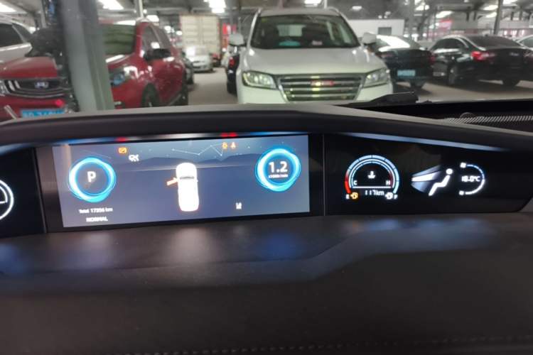 Used CHANGAN UNI-V 2023 1.5T Prestige Model Instrument Cluster