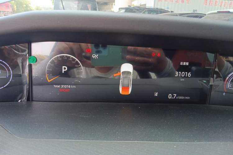 Used CHANGAN UNI-V 2023 1.5T Prestige Model Instrument Cluster