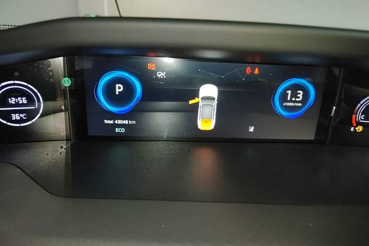 Used CHANGAN UNI-V 2023 1.5T Sport Edition Instrument Cluster