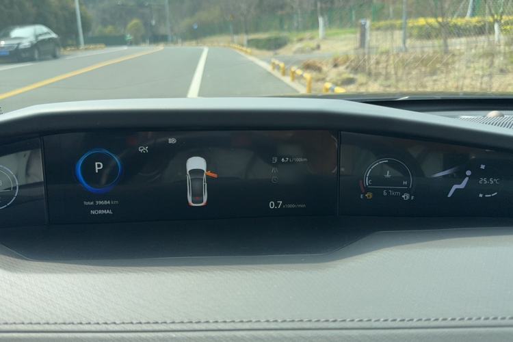 Used CHANGAN UNI-V 2023 1.5T Sport Edition Instrument Cluster