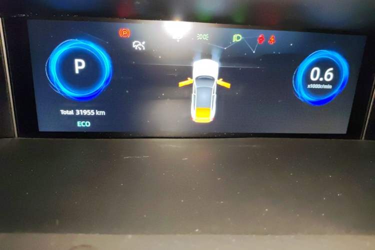 Used CHANGAN UNI-V 2023 2.0T Leading-Speed Edition Instrument Cluster