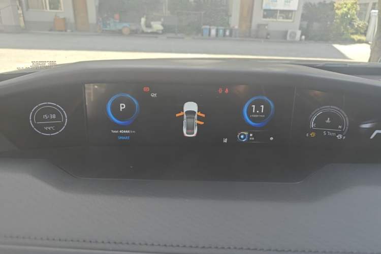 Used CHANGAN UNI-V 2023 1.5T Premium Model Instrument Cluster