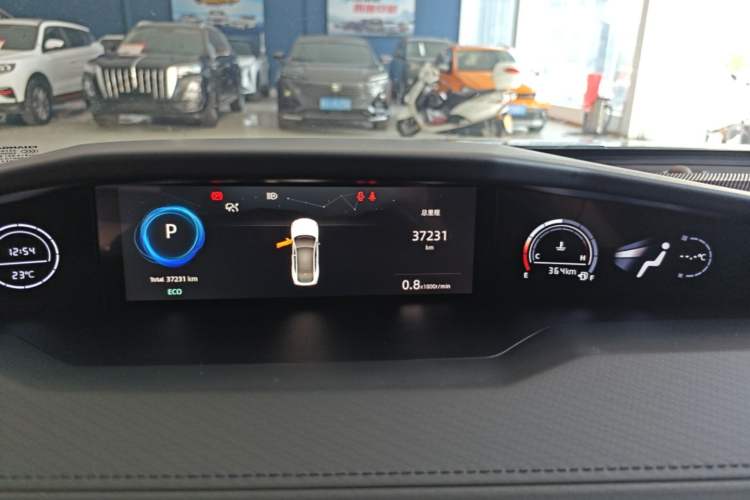 Used CHANGAN UNI-V 2023 1.5T Prestige Model Instrument Cluster