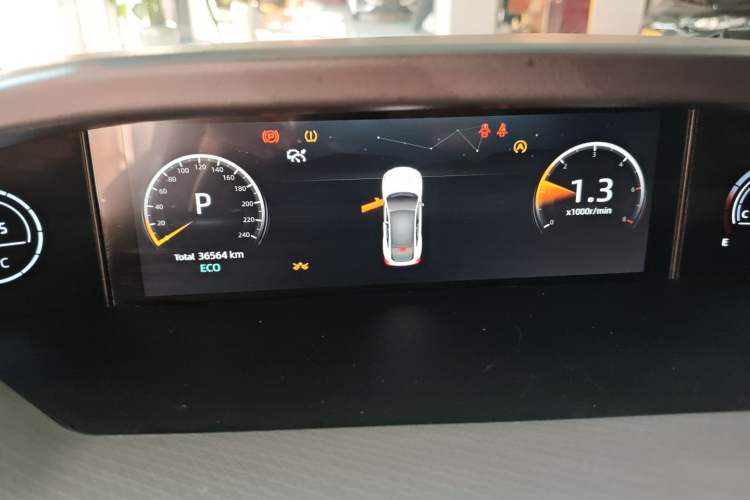 Used CHANGAN UNI-V 2023 1.5T Prestige Model Instrument Cluster