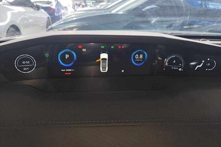 Used CHANGAN UNI-V 2023 1.5T Prestige Model Instrument Cluster