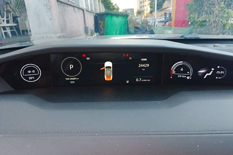 Used CHANGAN UNI-V 2023 2.0T Sport Edition Instrument Cluster