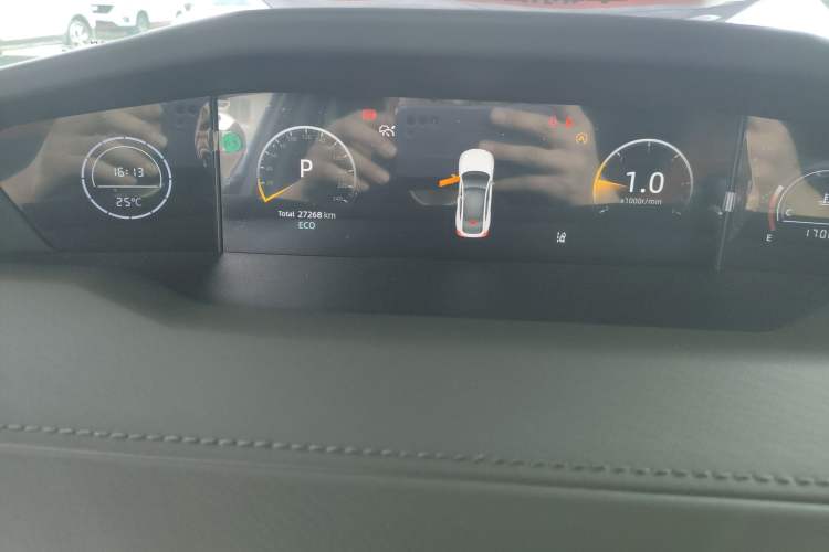 Used CHANGAN UNI-V 2023 2.0T Leading-Speed Edition Instrument Cluster