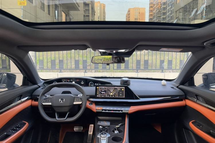 Used CHANGAN UNI-V 2023 2.0T Leading-Speed Edition Interior 1