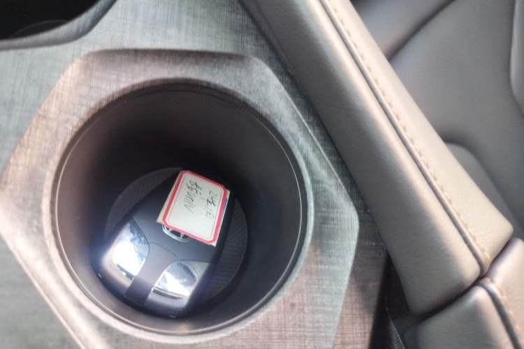 Used CHANGAN UNI-V 2023 1.5T Prestige Model Interior 1