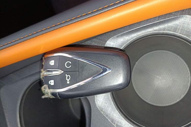 Used CHANGAN UNI-V 2023 1.5T Sport Edition Interior 1