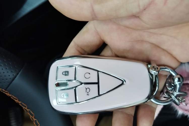 Used CHANGAN UNI-V 2023 1.5T Sport Edition Interior 1