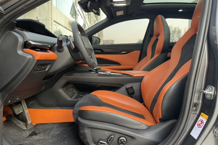 Used CHANGAN UNI-V 2023 2.0T Leading-Speed Edition Interior 2