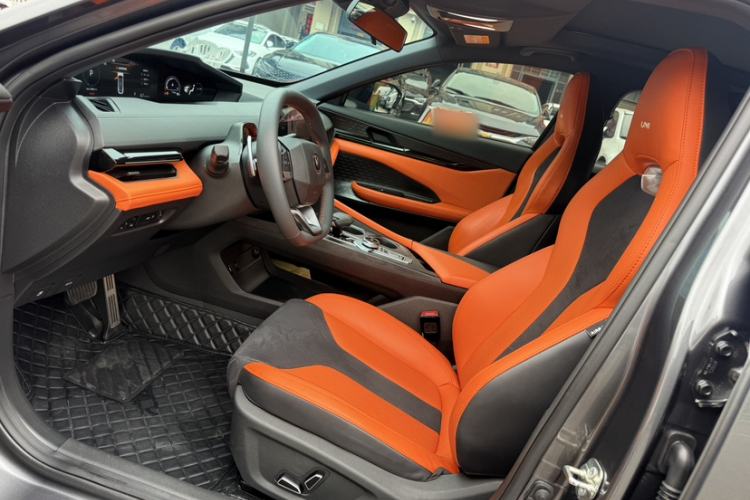 Used CHANGAN UNI-V 2023 1.5T Sport Edition Interior 3
