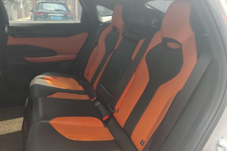 Used CHANGAN UNI-V 2023 1.5T Sport Edition Interior 4