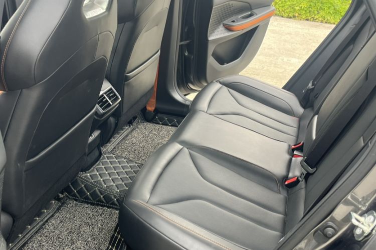 Used CHANGAN UNI-V 2023 1.5T Prestige Model Interior 4