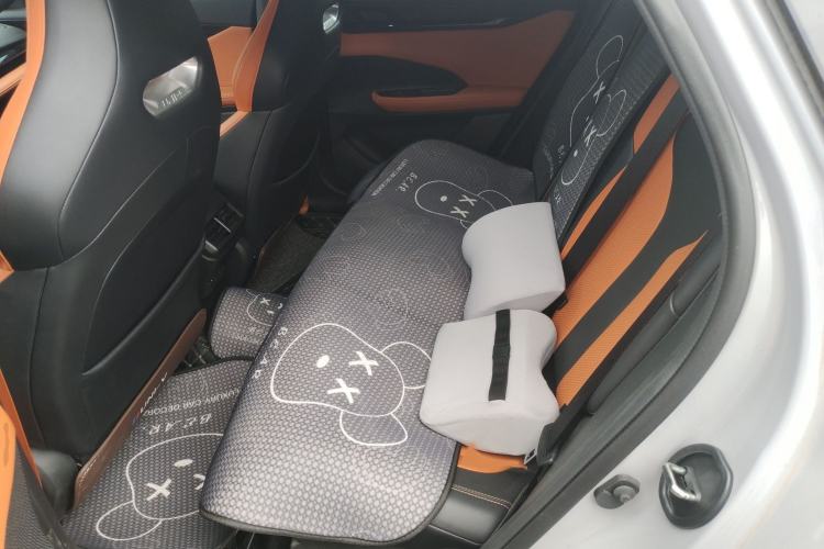 Used CHANGAN UNI-V 2023 1.5T Sport Edition Interior 4