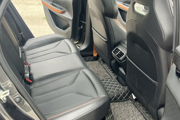 Used CHANGAN UNI-V 2023 1.5T Prestige Model Interior 6
