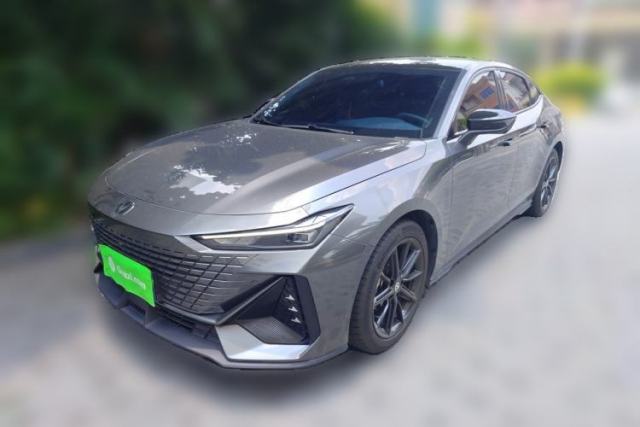 Used CHANGAN UNI-V 2023 1.5T Prestige Model