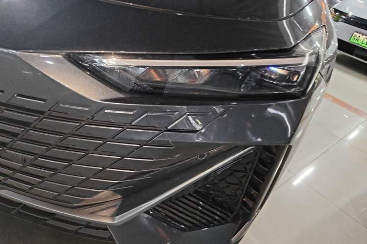 Used CHANGAN UNI-V 2023 1.5T Prestige Model Left Front Headlight