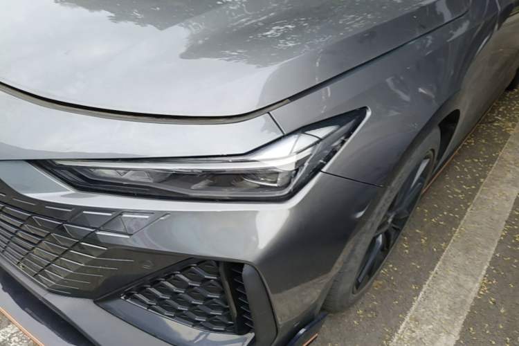 Used CHANGAN UNI-V 2023 2.0T Leading-Speed Edition Left Front Headlight