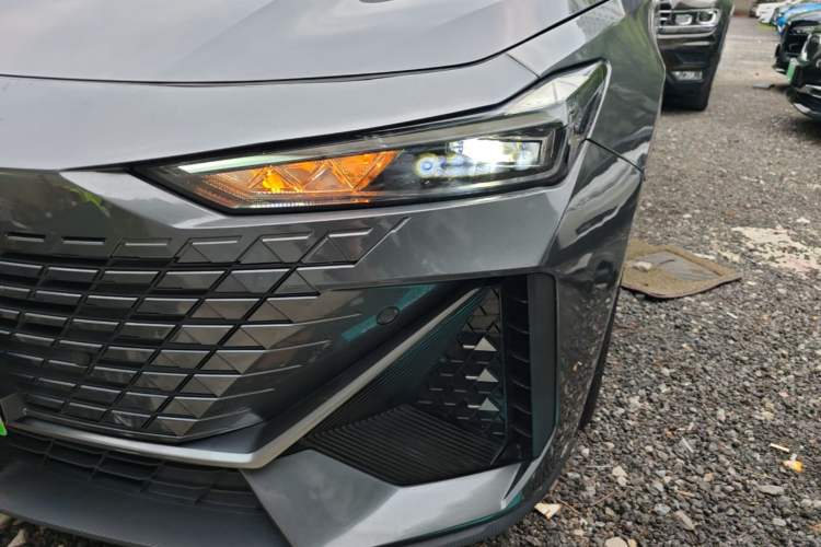 Used CHANGAN UNI-V 2023 1.5T Prestige Model Left Front Headlight