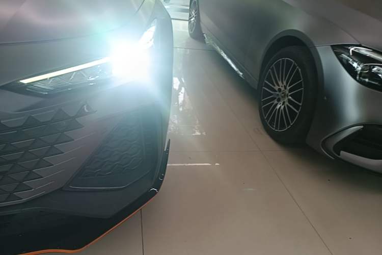 Used CHANGAN UNI-V 2023 1.5T Sport Edition Left Front Headlight