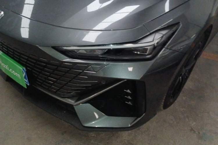 Used CHANGAN UNI-V 2023 1.5T Prestige Model Left Front Headlight
