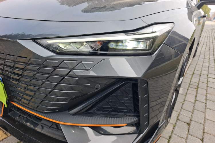 Used CHANGAN UNI-V 2023 1.5T Sport Edition Left Front Headlight