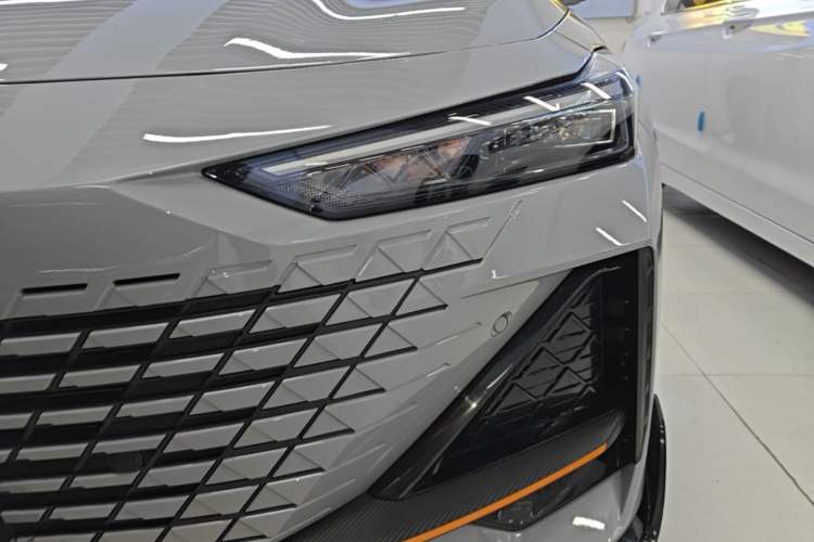 Used CHANGAN UNI-V 2023 1.5T Sport Edition Left Front Headlight