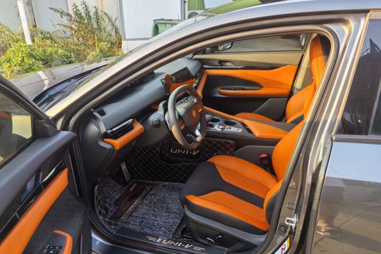 Used CHANGAN UNI-V 2023 1.5T Sport Edition Left Front Seat