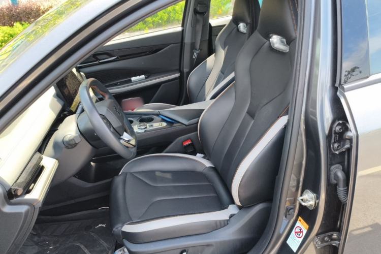 Used CHANGAN UNI-V 2023 1.5T Premium Model Left Front Seat