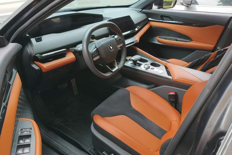 Used CHANGAN UNI-V 2023 2.0T Leading-Speed Edition Left Front Seat
